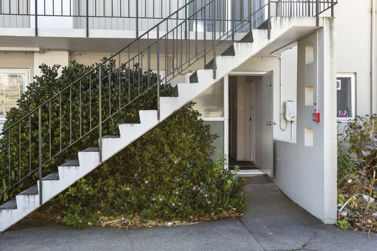 1/19 Britannia Street Petone_8