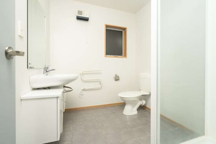 6a Alderson Avenue Hillsborough_9