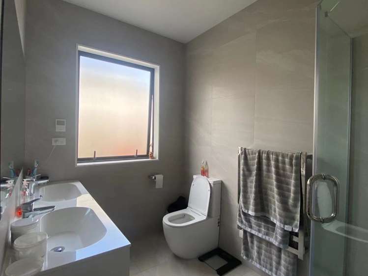 12 Mamuku Drive Massey_9