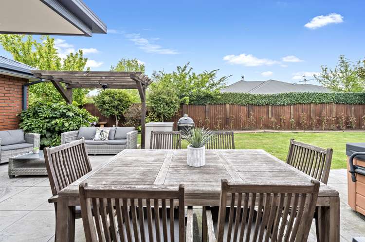 6 Armil Place Lincoln_23