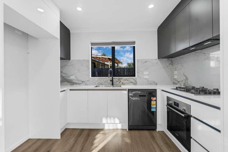 9A Bernard Street_3