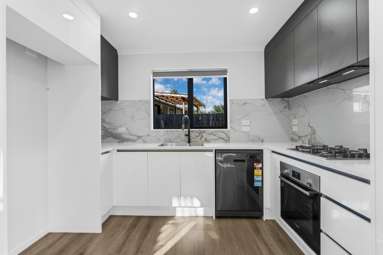 9A Bernard Street_3