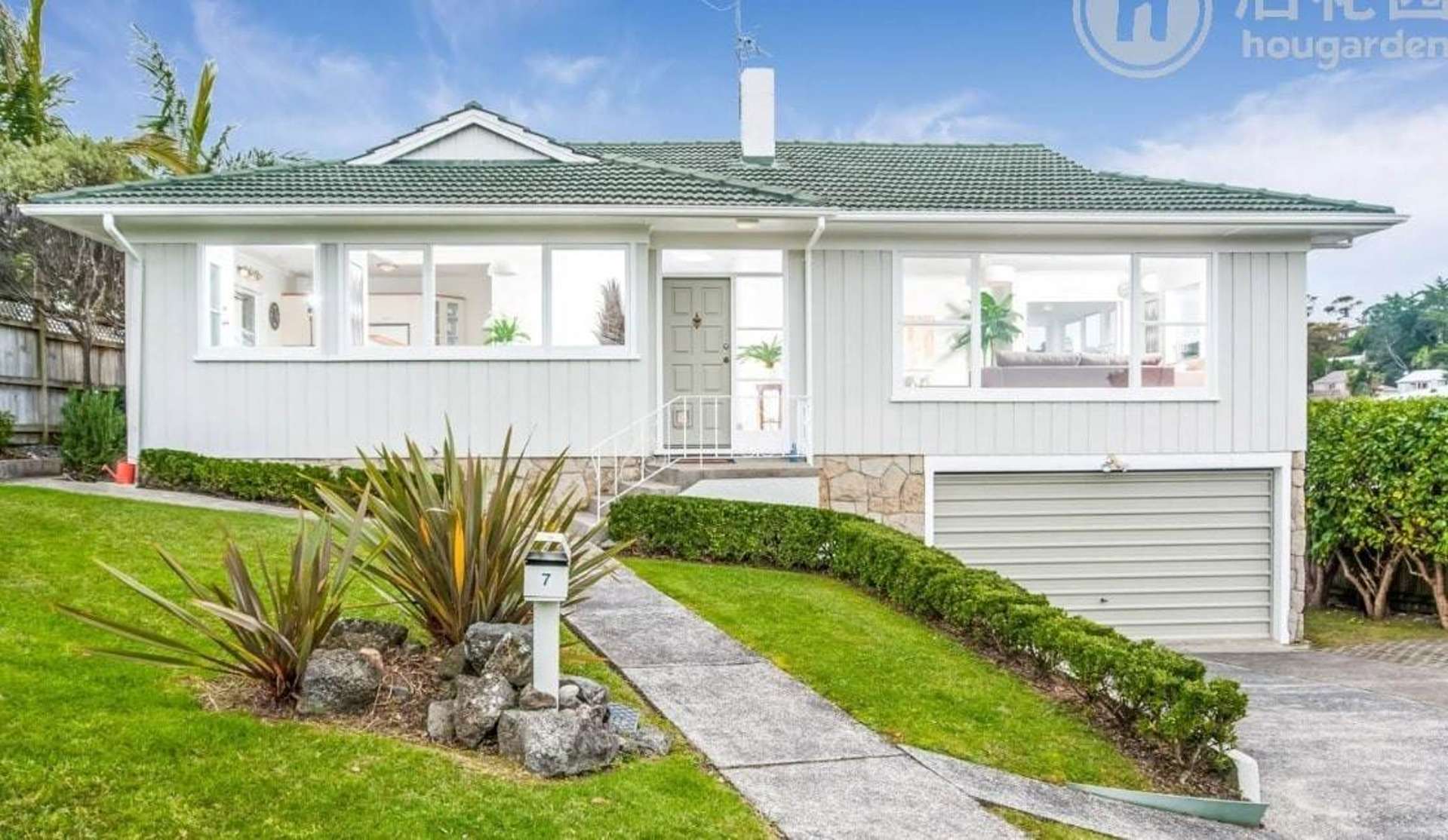 7 Mayfair Crescent Mairangi Bay_0