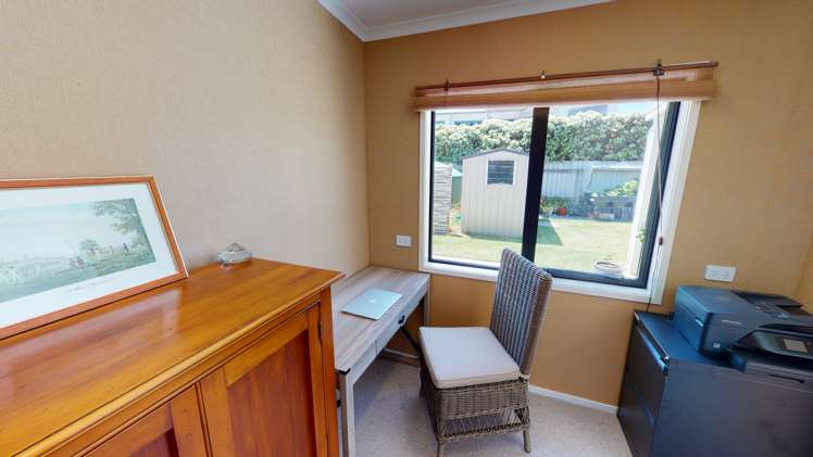 2 Carter Crescent Foxton Beach_9