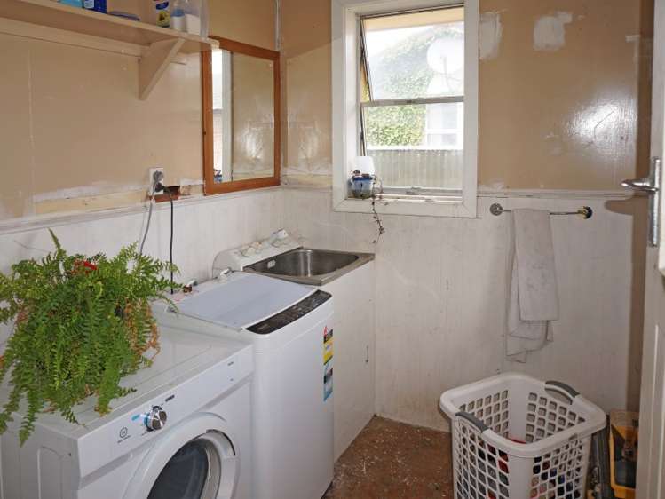 61 Glenalmond Crescent Rockdale_9