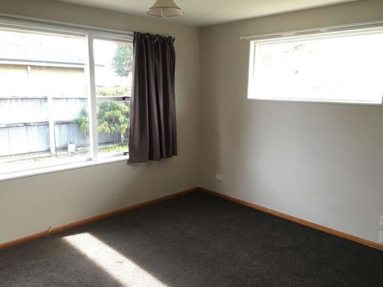 6 Davidson Crescent Hornby_6