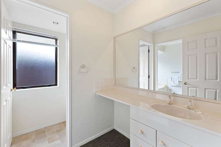 6 Monet Vale Rolleston_14