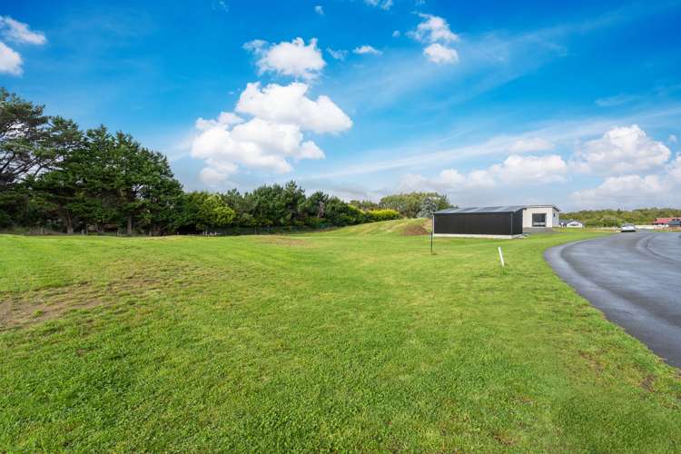 87 Blairlogie Close Otatara_19
