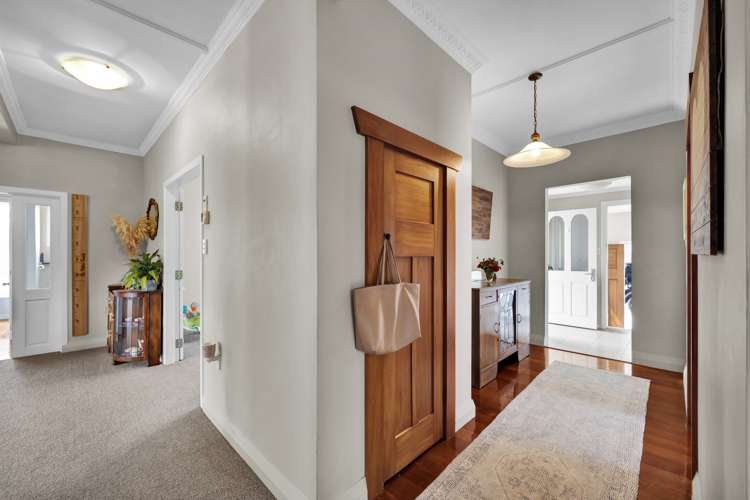 1048 Normanby Road Manaia_14