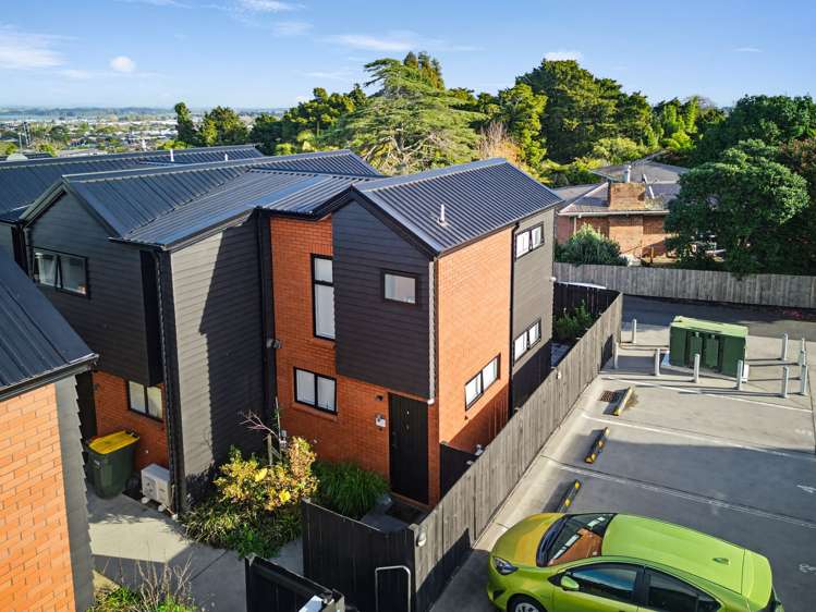 6/13 Brough Road Manurewa East_13