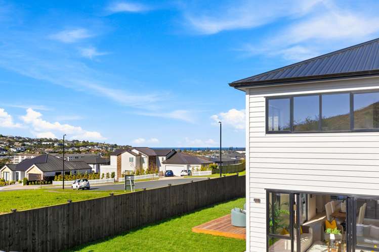 10 Dulcie Way Orewa_34