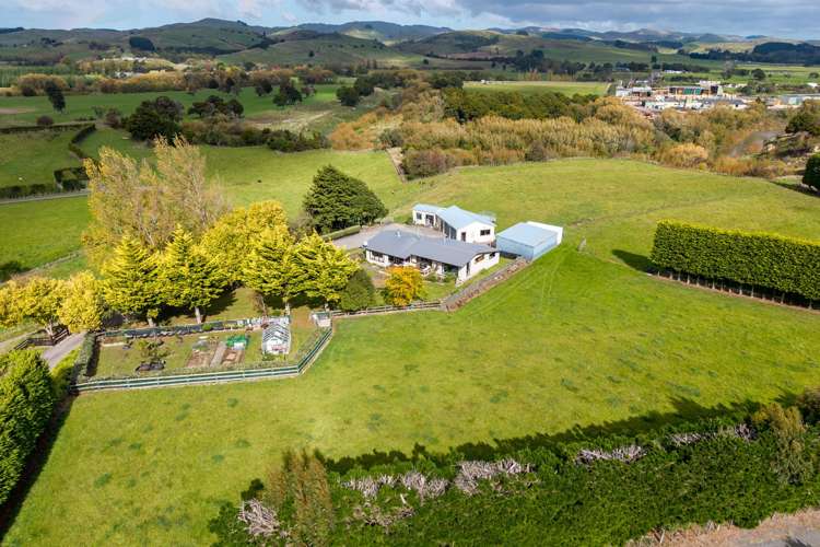 47 Cowper Side Road Dannevirke_21