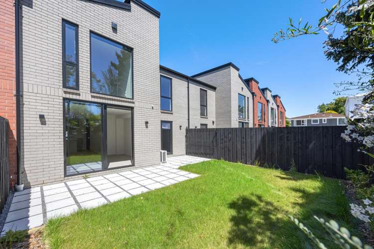 5/90 Holly Road St. Albans_11