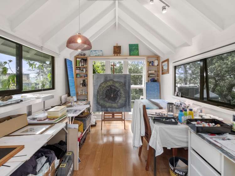 24 Esslin Road Surfdale_14