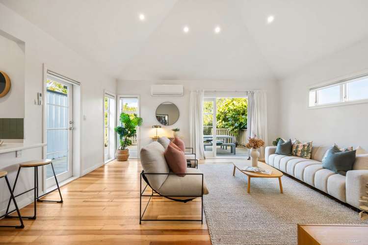 46 Alberta Street Point Chevalier_6