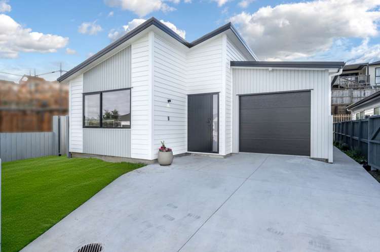 15 Whakairo Crescent Gulf Harbour_15