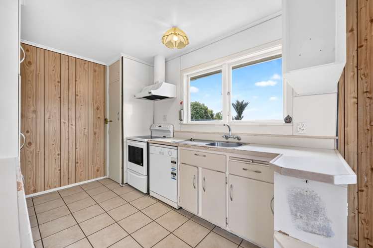 23 Nandana Drive Glen Eden_6