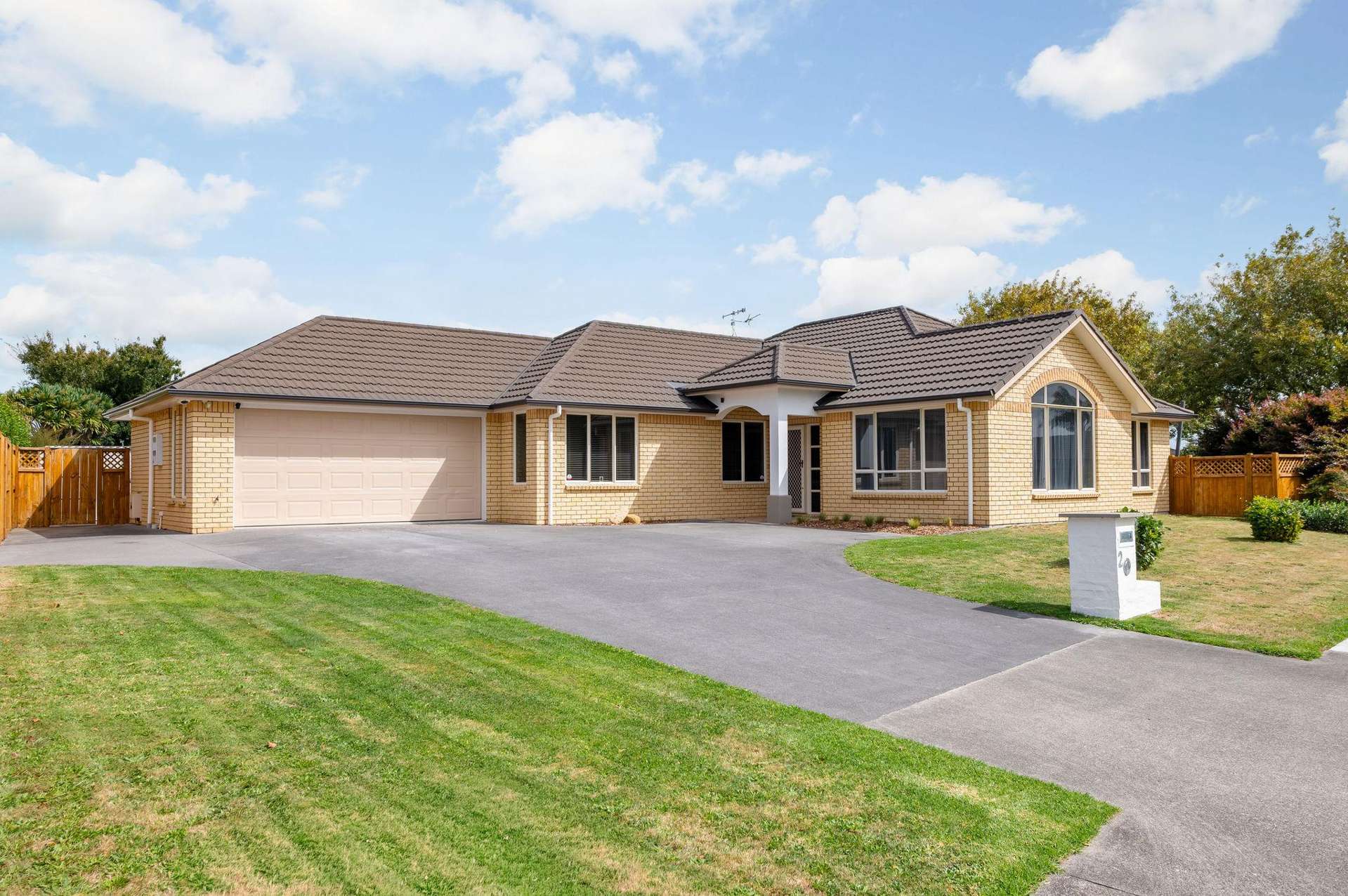 2 Holly Place Rototuna North_0