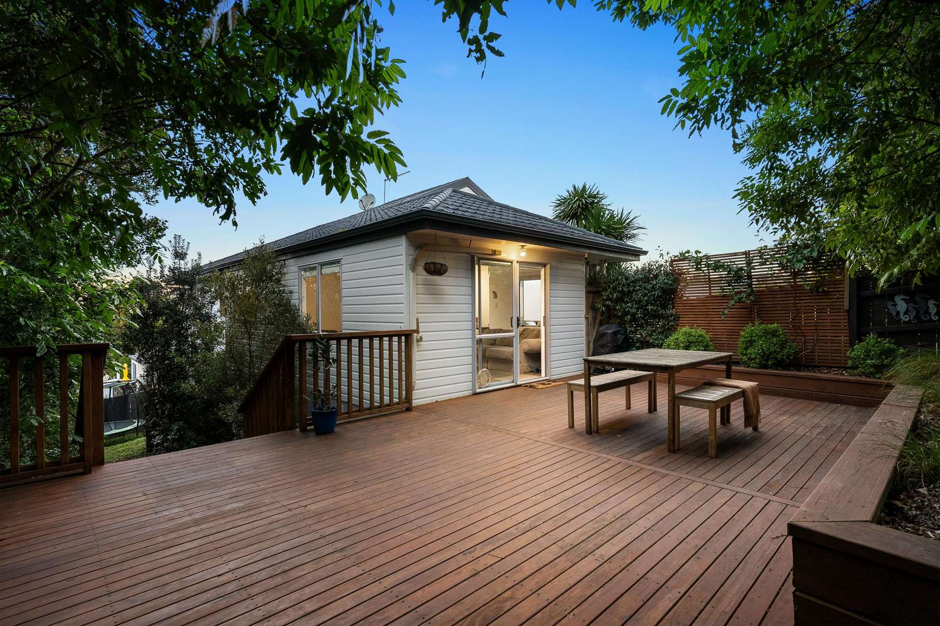 99 Kamara Road Glen Eden_0