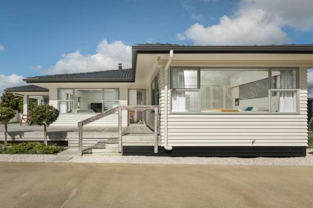 8 Sandleigh Drive Athenree_2