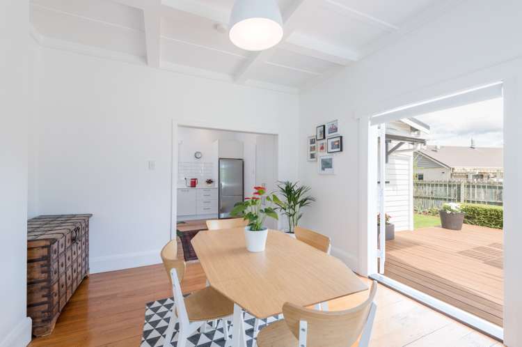 6 Lucy Murcott Place Stoke_6