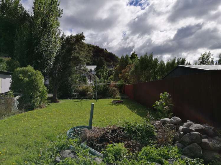 8 Ludlam Street Featherston_12