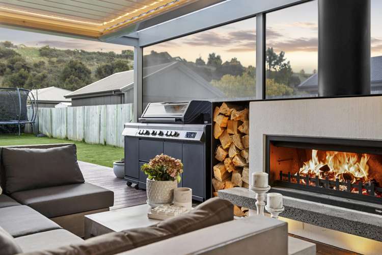 10 Snowberry Street Albert Town_17