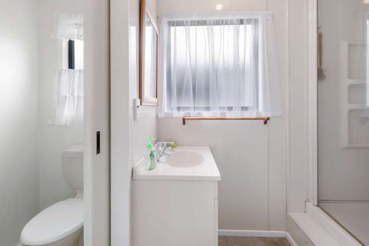 182 Cook Drive Whitianga_10