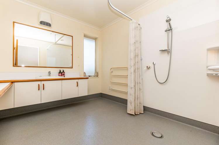 1/91 Avenue Road West End_9