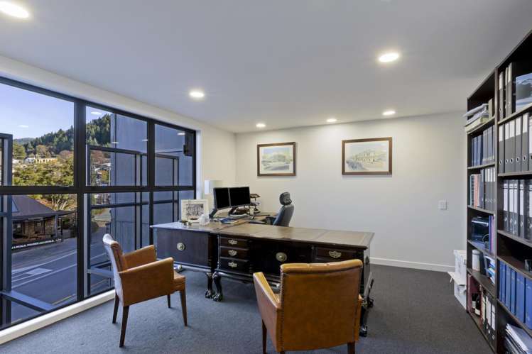 45 Camp Street Queenstown_1