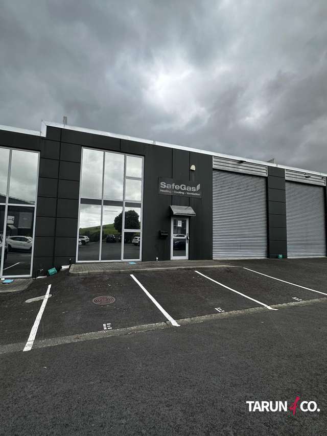 Modern 187sqm Industrial Unit for Lease