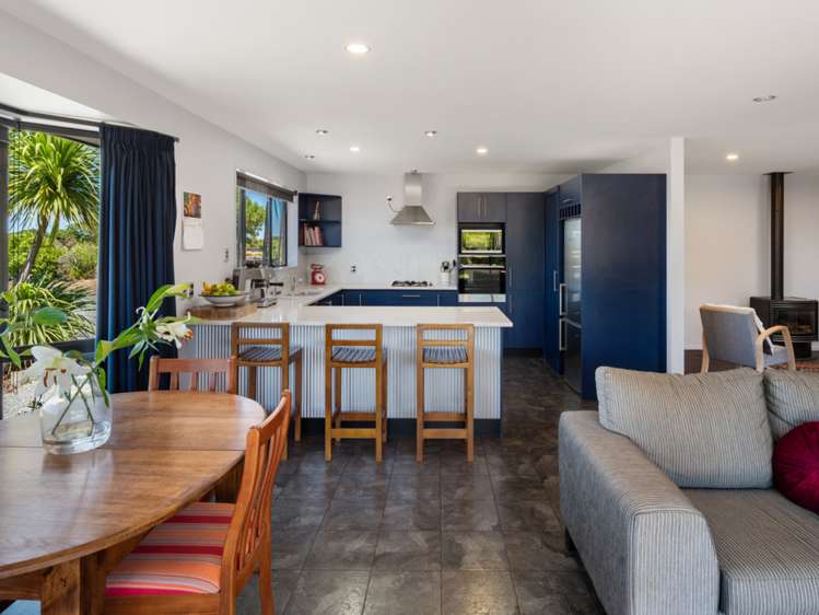 8 Edgewater Place Rarangi_5