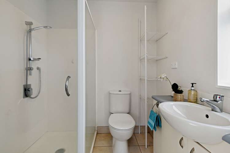 C7/30 Bute Road Browns Bay_18