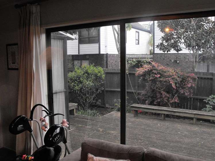 9/5 Koromiko Street New Lynn_8