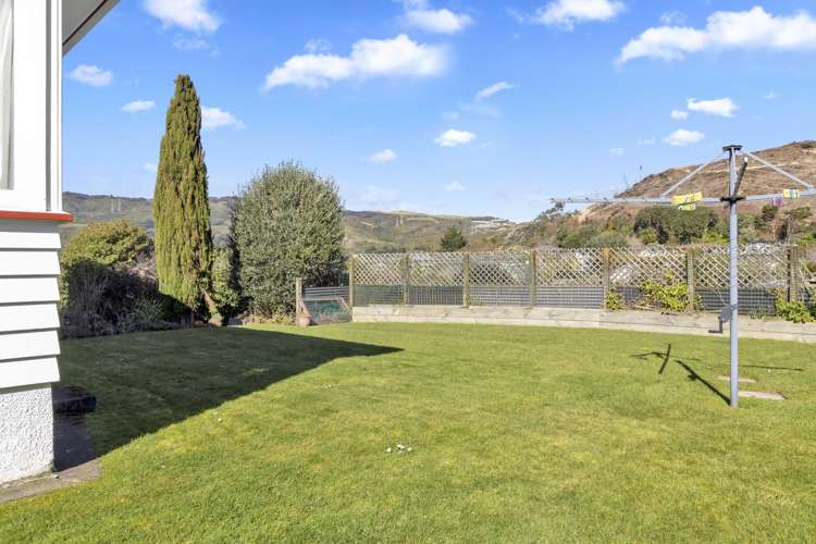33A Saint Edmund Crescent Tawa_19