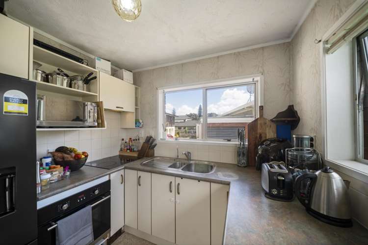 29 Faith Bullock Place New Lynn_7