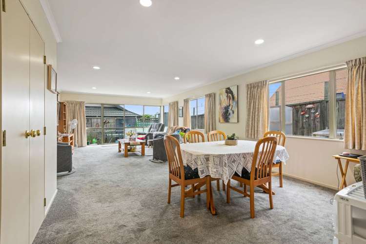 18/285 Vaughan Road Owhata_7