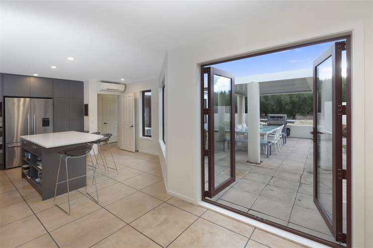 887 Two Chain Road Swannanoa_5