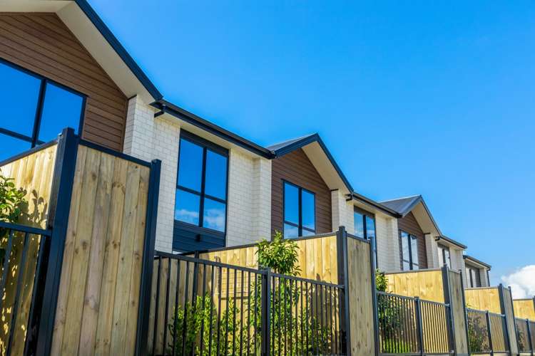 5/172 Don Buck Road 11410_18