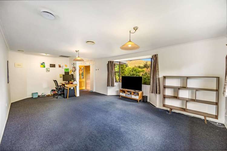 112 Parkers Road Carterton_2