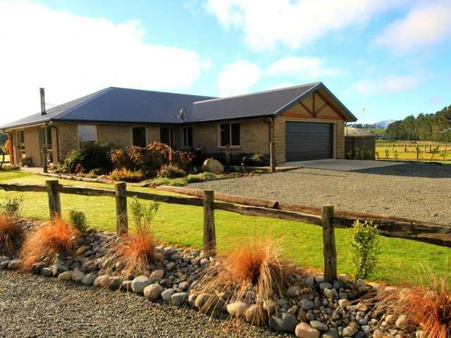 81 Wetlands Road Te Anau_1