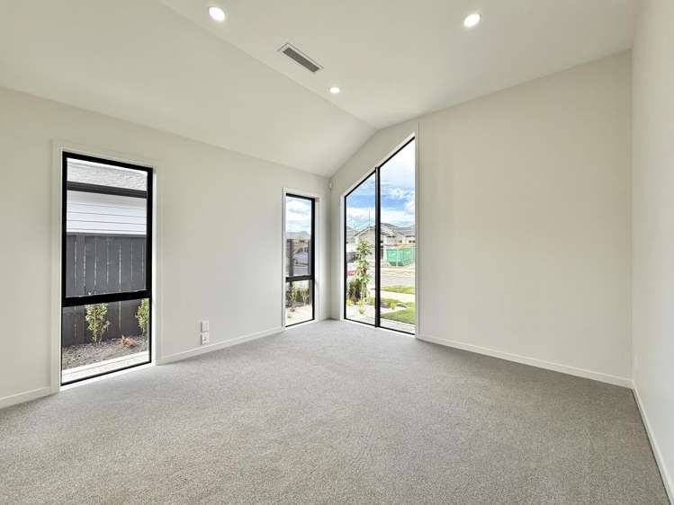 68 Tukutata Crescent Wainui_1