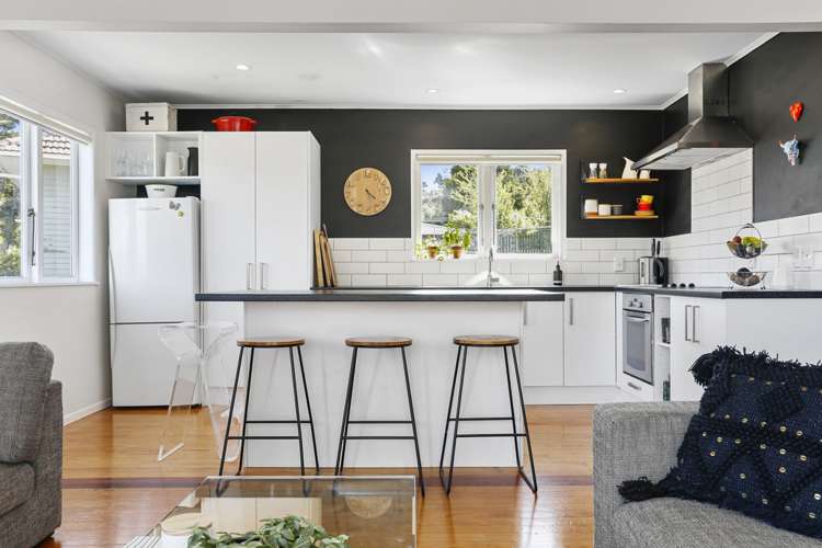 68 Hilling Street Titirangi_6