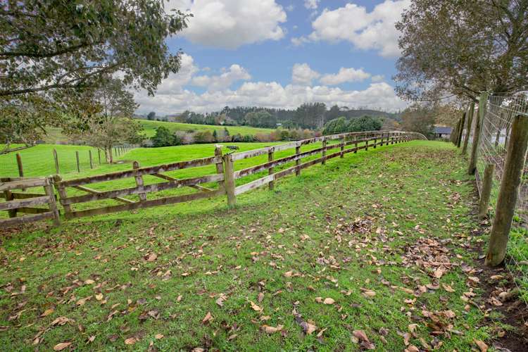 1027e Highway Pukekawa_21