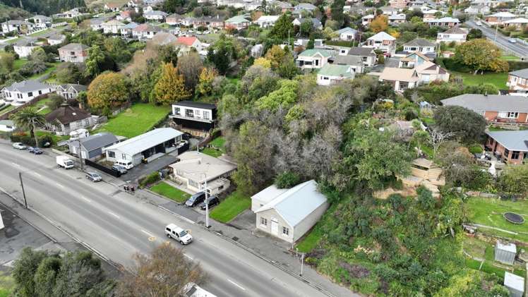 186 Main South Road Green Island_12