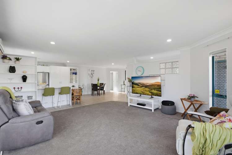 243 Gloucester Road_5