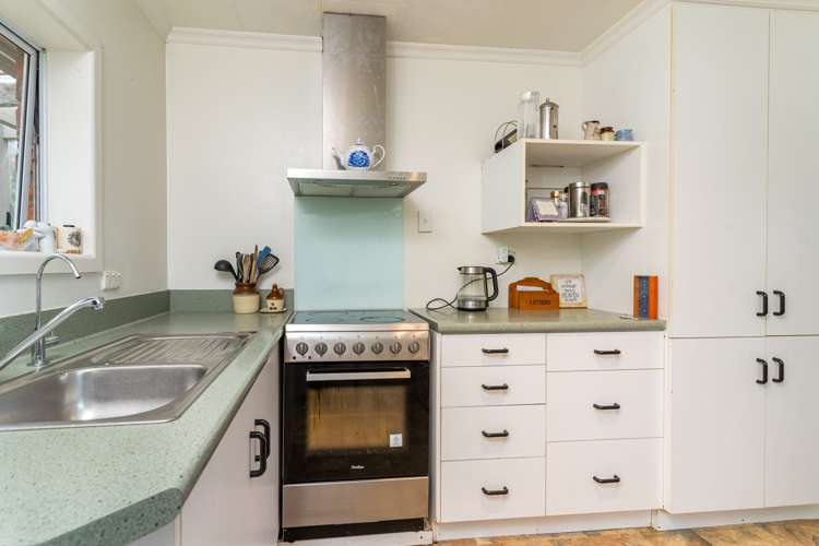 32 Kirkland Street Green Island_9