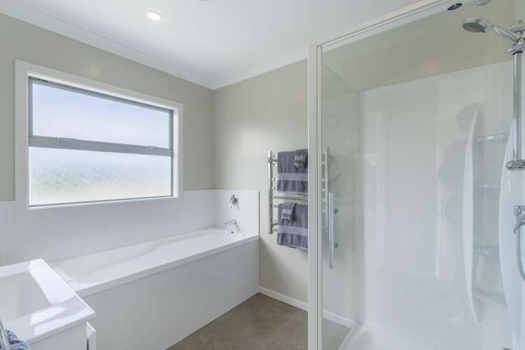 9 Catlins Glen Aotea_19