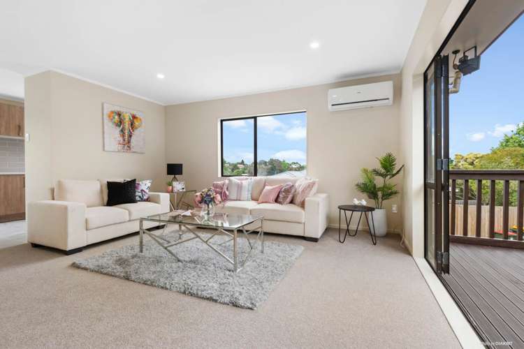 15a Gill Avenue Te Atatu Peninsula_10