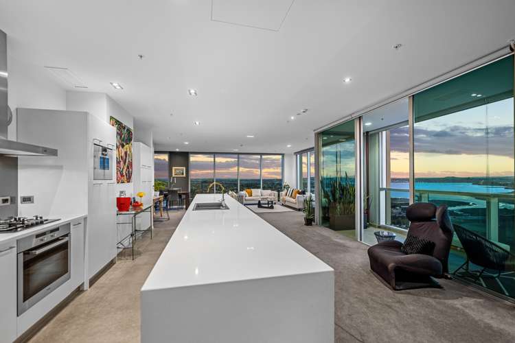 2703/3 Northcroft Street Takapuna_3